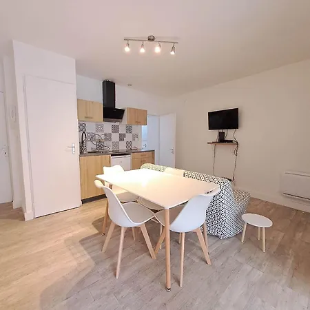 T2 Avec Cour Le St Amand, 3Pers, 2 Lit, Wifi Apartment Agen Exterior photo