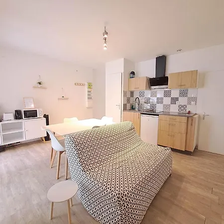 T2 Avec Cour Le St Amand, 3Pers, 2 Lit, Wifi Apartment Agen Exterior photo